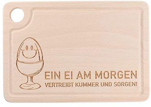 Spruchreif · Schneidebrett aus Holz Mit Witziger Gravur, Griffloch und Eierhalter · Frühstücksbrett · Ein Ei Am Morgen Vertreibt Kummer…