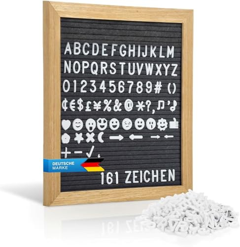GOODS+GADGETS® Buchstabenbrett mit 161 Zeichen - Letter Board | 23 x 30 cm Filzbrett aus Holz & Filz - Memoboard schwarz - Rillentafel zum Aufhängen