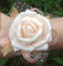 Calcifer Lot de 10 bracelets de poignet avec rose pour demoiselle d'honneur