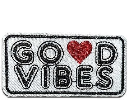 Catch the Patch Good Vibes Herz - (Größe: 7,5 x 3,6 cm) – Kultige Aufnäher zum Aufbügeln & Aufnähen – Für Jacken, Rucksäcke, Shirts & Cosplay – Ein Must-have für DIY-Fans
