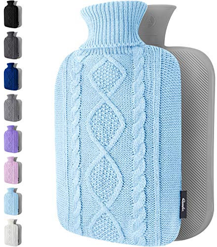 Wärmflasche mit Bezug – Weicher Premium Strickbezug – 1,8l groß Wärmeflasche, Wärmflasche Kinder, Bettflasche für Erwachsene für Kuschelige Nächte und Schmerzlinderung - Blau