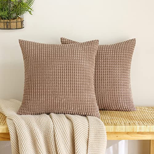 EMEMA Kordsamt Kissenbezug Granulat Dekorative Sofakissen Dekokissen Kissenbezüge Couchkissen Kissenhülle Weich Kissen Bezug Zierkissen für Sofa Couch Wohnzimmer 2er Set 50x50 cm Dunkelbraun