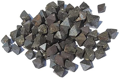 MKÖPKE Magnetit Oktaeder - 50 g Magneteisensteine »Stein der Energie« Lodestone Rohsteine - Eisenerz I 5-10 mm