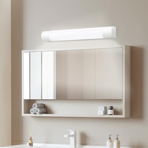 IMVSINCERE LED Spiegelleuchte Bad 6W, 43CM badezimmer lampemit Schalter & Rasiersteckdose,Schutzart IP44 wandlampe badezimmer, 4000K, wandlampe badezimmer,500LM