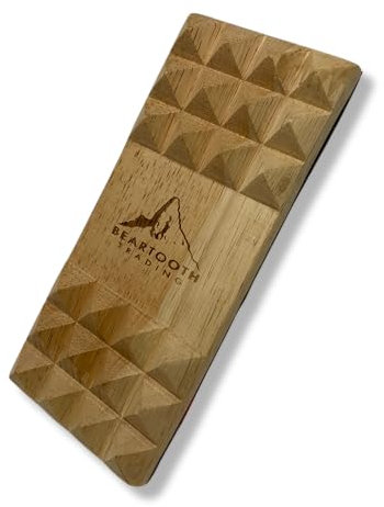 Beartooth Trading Snowboard Stomp Pad – aus nachhaltigem Holz – 7,6 x 17,8 cm Fläche – einzigartiges Design und Stil, der zu jedem Board passt – heben Sie sich auf der Piste ab