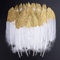PLUSHCEWT Goldene Federn für Basteln, 40 Stück natürliche Gänsefedern mit Goldspitzen für DIY Hochzeiten, Partys, Traumfänger, Engelsflügel, Weihnachtsbaum und Feiertagsdekorationen (B)