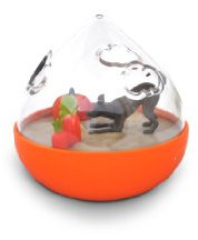 P.L.A.Y. Pet Lifestyle and You Wobble Ball Hundespielzeug