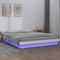 ULUYYUC Massivholzbett, Bodenbett Palettenbett Bettgestell Gästebett Geeignet für Arbeitszimmer Wohnbereich Schlafzimmer Zimmer Mieten mit LEDs Weiß 150x200 cm 5FT King Size