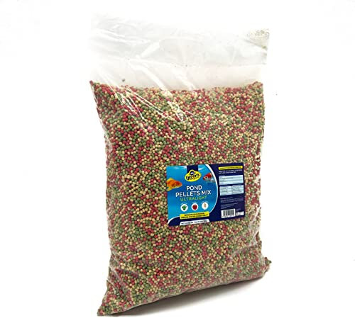 HERONS - Pond Pellets Mix Ultralight 15L - Floating Pellets for Koi, Carp and Coldwater Fish - Immune System Boost - With Spirulina and Paprika - Complete Feed for Pond Fish - 1.6 KG