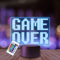 Plexido Nachtlicht Spiel Ist Aus Game Over Spielen Illusion Lampe 3D Nachttischlampe Geschenk für Kinder Personalisiert Graveur Weltraum Kinderzimmer LED Licht Fernbedienung 16 Farbwechsel Wohnzimmer