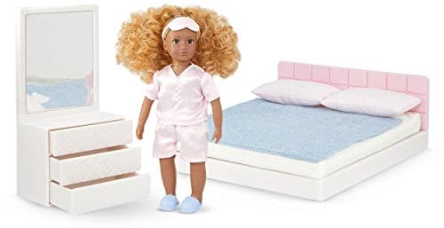 Lori - Nahla's Sweet Dreams Set - Mini-Puppen- und Spielzeug-Schlafzimmermöbel - 15 cm Puppe & Puppenhauszubehör - Bett, Kissen, Bettdecke, Kommode - Spielset für Kinder - 3 Jahre +