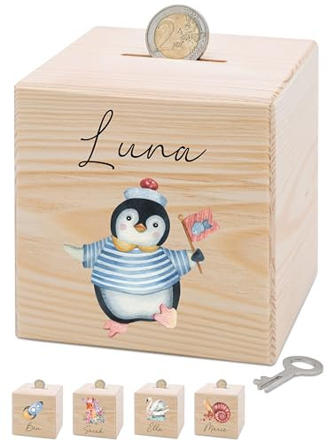 Bärenfreunde® - Personalisierte Spardose Kinder aus Holz mit Metallschloss - Spardose mit Namen mit kinderfreundlichem UV-Druck zum Sparen für Kinderträume (Pinguin Fahne)