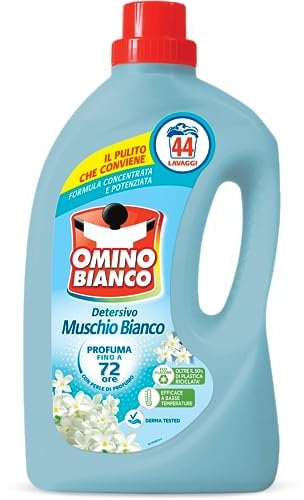 Omino Bianco - Detersivo Lavatrice Liquido, 44 Lavaggi, Rispetta Colori e Tessuti, Fresco Profumo con Essenza di Muschio Bianco, 1760 ml