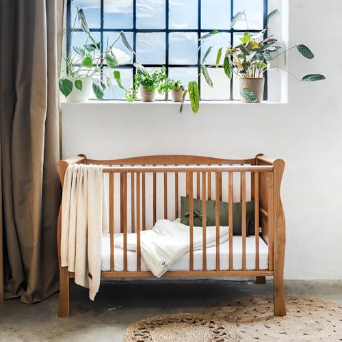 Woodies - Noble Cot - Babybett - 120 x 60 cm - Rustikal, Vintage, Retrostil - höhenverstellbares Gitterbett - mit Lattenrost und herausnehmbaren Sprossen - Kiefernholz - Natürlich - Hellbraun