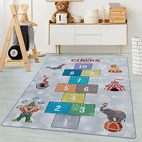 Carpetsale24 Kinderteppich Zirkus mit Hüpfkästchen Design Grau 100 x 150 cm - Kurzflor Teppich Kinderzimmer für Junge und Mädchen Pflegeleicht und Weich - Waschbar Spielteppich Babyzimmer Babyteppich