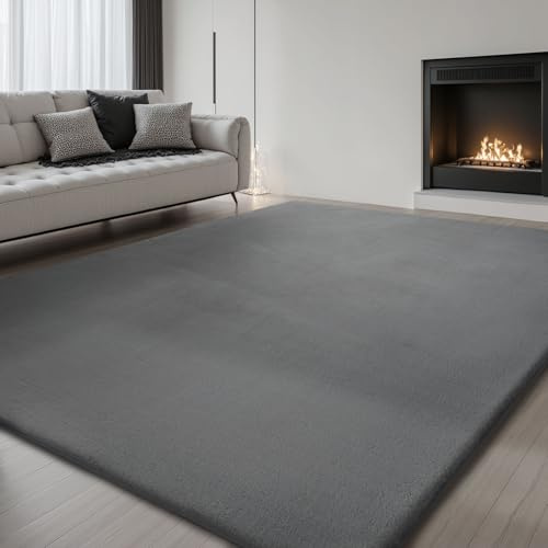 Treeboy Weicher Kunstfell Teppich Grau 200x300 cm Flauschiges Kurzflor | Kaninchenfell-Imitat Teppich Rutschfester Luxus Carpet für Wohnzimmer Glatt Schlafzimmer Moderne Raumdekoration Anti-Rutsch