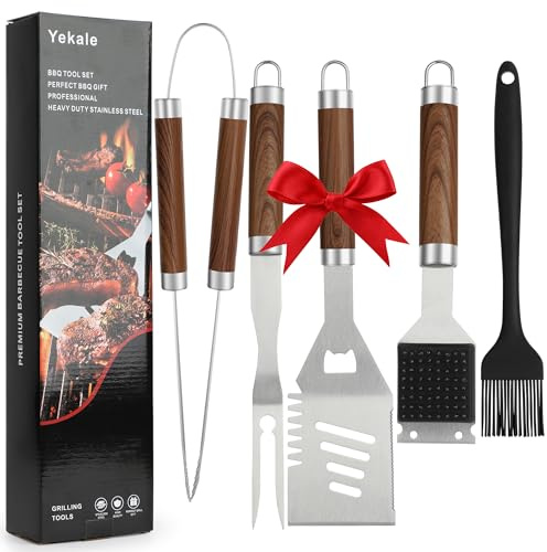 Yekale BBQ Grill Accessories Set, Grill Tools Grilling Accessories Grilling Gifts for Men - Spatula, Fork, Brush, Tongs & Cleaning Brush - Outdoor Barbecue Utensils Gifts for Men Dad Him (Wood)
