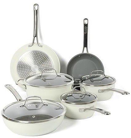 Sur La Table Kitchen Essentials - Juego de 10 ollas y sartenes de cerámica de titanio no tóxicas y antiadherentes de aluminio forjado, sin PFA, color blanco lino, compatible con inducción