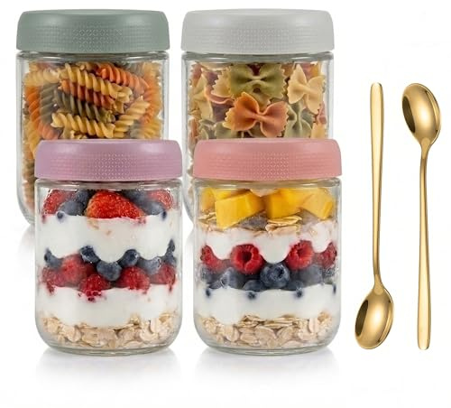 TootyTots 4 Stück Overnight Oats Gläser 500ml mit Deckel, Joghurtbecher To Go aus Glas, Meal Prep Vorratsgläser für Müsli Marmelade und Pudding, Inklusive 2 Löffel, 4 Farben