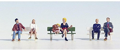 NOCH Sitzende, Kunstfigur Set mit Bank, handbemalt für die Spur TT und Perfekt für Modellbahnanlagen