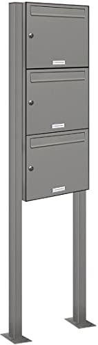AL Briefkastensysteme 3er Standbriefkasten in Aluminiumgrau RAL 9007 als 3 Fach Briefkastenanlage DIN A4 in Postkasten Briefkasten Design modern