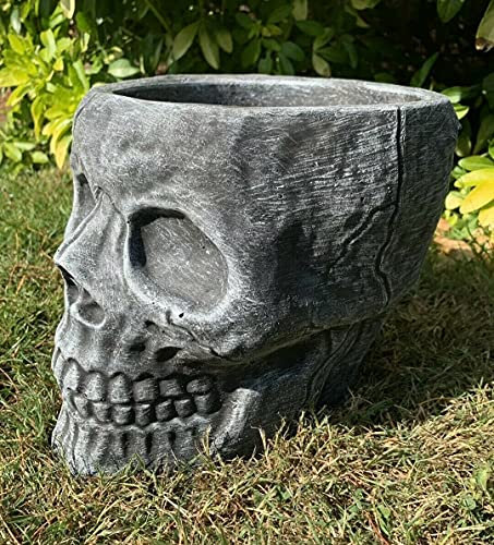 J and L Stone Ornaments Large Gothic Skull Planter Black/White Concrete Outdoor Garden Planter