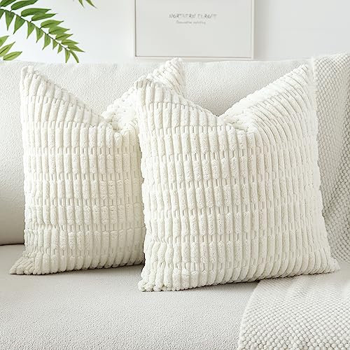 JOTOM 2er Set Kordsamt Weicher Kissenbezüge Moderne Kissenhüllen Dekorative Sofakissen Dekokissen Zierkissenbezug für Wohnzimmer Sofa Schlafzimmer Beige 45x45 cm