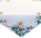 Raebel Tischdecke Mitteldecke Sommer Deko Tischdeko Bedruckt Kamillenblüten Pflegeleicht Polyester (110 x 110 cm)