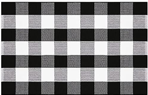 Buffalo Plaid Teppich 71,1 x 109,9 cm für geschichtete Hello Fußmatten, waschbar, schwarz-weiß kariert, Innen- oder Außenbereich, Teppich für Haustür, Eingang