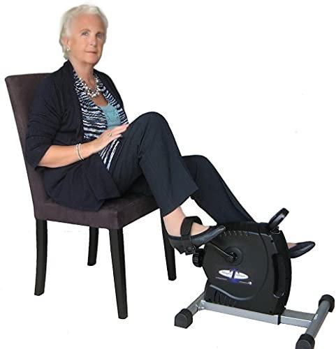 MagneTrainer ER ein leichtes, tragbares Mini-Übungsfahrrad für Beine und Arme - Top of the Range und Top seiner Klasse. Premium-Magnet-Zyklus liefert ultra glatte, ruhige, rucklose freie Übung, eine Alternative zu schwerfälligen aufrechten Fahrrädern. Inspiriert von professionellen Fahrrädern, bietet sein Neo-Antriebssystem 60% mehr Widerstand als ähnliche Fahrräder, perfekt für Fitness,