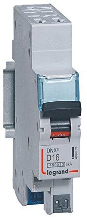Disjoncteur 16A courbe D - 6kA - 1P+N 230V~ auto/auto - 1 module -DNX³4500