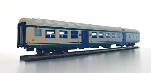 VITRAINS 3200 - H0 1:87 - Carrozza MDVC di 1/2a classe XMPR illuminata internamente Ep. V