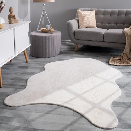 TT Home Wohnzimmer Teppich Unifarben Flauschig Modern Kunstfell Kurzflor, Farbe: Creme, Größe:120x160 cm Fell-Form