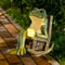 SKIKHN Statue de Grenouille Decoration Jardin, Statue de Grenouille, Grenouille Résine avec LED Lampes Solaires, Animaux Decoration Jardin Exterieur, Décorations De Jardins Solaire
