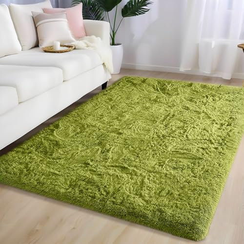 AIMECO Grasgrün Flauschig Hochflor Teppich 140x200cm | Anti-Rutsch Leichtgewichtiger Teppich, Skandinavischer Stil, Ideal für Wohnzimmer, Schlafzimmer & Kinderzimmer