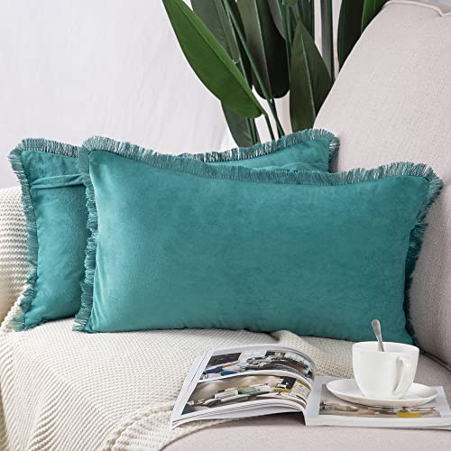 Madizz 2er Set Kissenbezügen aus Wildleder mit Fransenquasten Weiche dekorative Kissenbezüge für Sofa Schlafzimmer Kissenhülle Blaugrün 30x50 cm Rechteckig