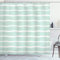 ABAKUHAUS Minimalist Duschvorhang, Gewellte Linien weiße gestreifte, Stoffliches Gewebe Badezimmerdekorationsset mit Haken, 175 x 200 cm, Mandelgrün Weiß