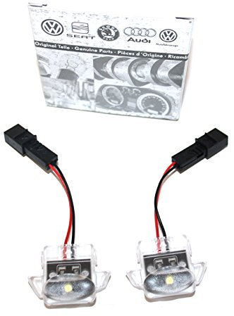 Original Audi A3 S3 RS3 (8V) Kofferraumbeleuchtung LED Beleuchtung Kofferraum 8V0947121 8V0947122