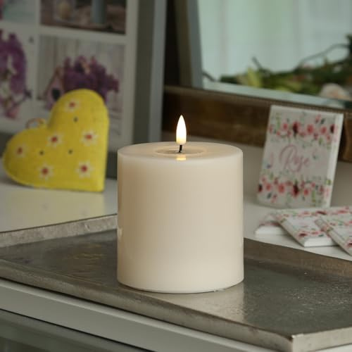 MARELIDA LED Kerze Echtwachs Deluxe Homeart realistische 3D Flamme mit Wachsspiegel creme (D: 10cm - H: 10cm)