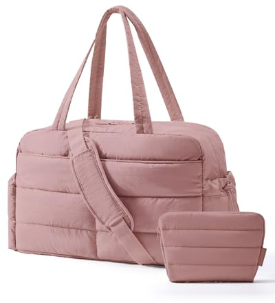 bagsmart Reisetasche Sporttasche Damen, 31L Wasserabweisend Wickeltasche | Puffer Handgepäck Tasche Weekender Bag Gesteppt mit Kosmetiktasche, Kliniktasche Geburt für Gym, Fitness, Arbeit, dunkelrosa
