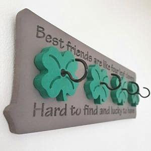 Wood Best Friends - Portachiavi a forma di quadrifoglio, con ganci per chiavi