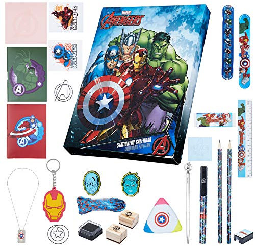 Marvel Spiderman Adventskalender 2025 Kinder Teenager mit Schule Zubehör Bleistifte Schlüsselanhänger Stempel Spielzeug Geschenk Idee (Avengers Mehrfarbig)