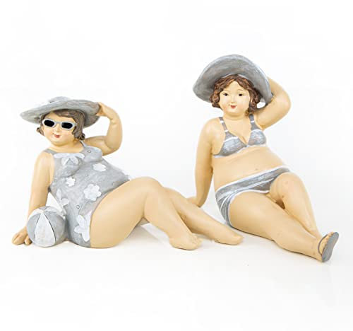 Logbuch-Verlag 2 statuette forma di donne sedute in costume decorazione estiva marittima color grigio bianco mare spiaggia casa vacanze idea regalo 14 cm