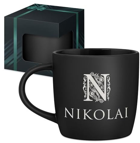Maverton Keramik Kaffeetasse 400ml mit Gravur - personalisierter Kaffeebecher aus Matt Keramik mit Henkel - Trinkbecher für Männer zum Geburtstag zu Weihnachten - matt schwarz - Innen schwarz - Name