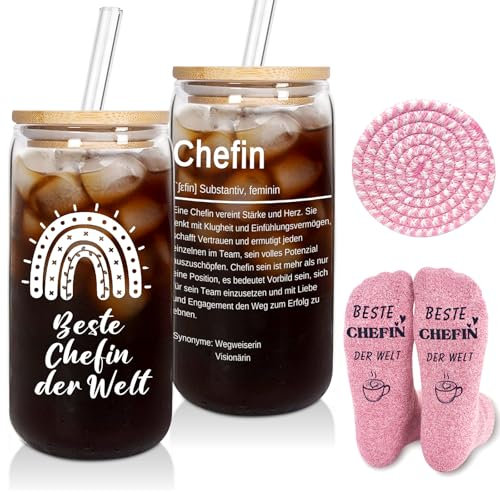 ANOTION Chefin Geschenk - 500 ml Glas Mit Deckel und Strohhalm, Lustige Personalisierte Tasse für Team Dankeschön zum Geburtstag Weihnachten - Geschenkideen für Beste Chefin