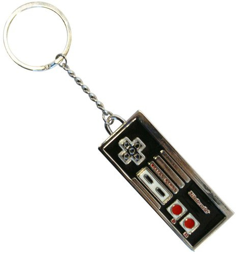 Nintendo Original Enamelled Metal NES Controller Portachiavi - KE138750NTN (Nintendo DS) - [Edizione: Regno Unito]