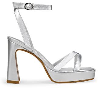 BOSANOVA Sandalias Plateadas con Dos Finas Tiras Cruzadas al Empeine y Suela de Forma con tacón Acampanado. Cierre de Pulsera con Hebilla. Calzado para Mujer Plata 37