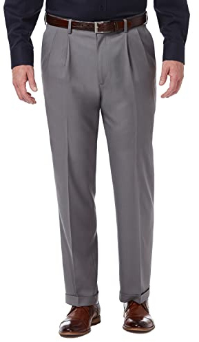 Haggar Men's Classic Fit Pleated Premium Comfort Dress Pant Medium Grey