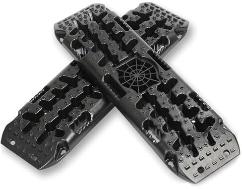 2 Stück sandbleche Offroad，anfahrhilfe wohnmobil，Reifenleiter für Sand/Schlamm/Schnee, 10T， Traktionsmatte für Geländewagen PKW LKW (Schwarz, 107 x 31 x 7 cm)