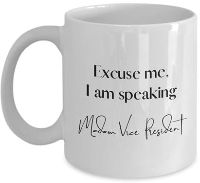 Kamala Harris Tasse, Kamala Harris Merch, Kampf Trump, feministisches Geschenk für Chef, Madam Vice President Forever, Beat Trump, Kamala Harris Zitat, Keramik, 325 ml